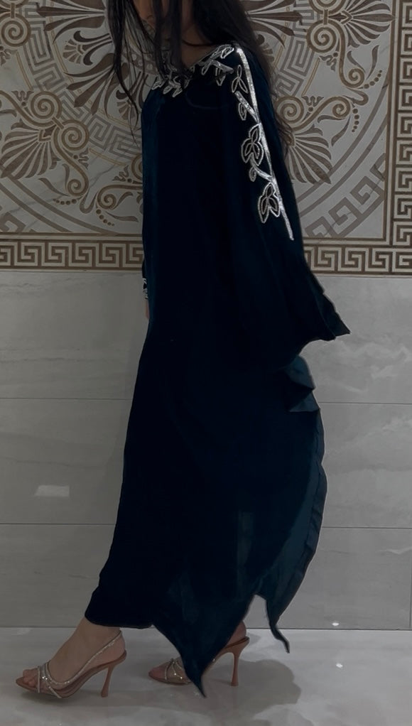 NOIR LUXE KAFTAN