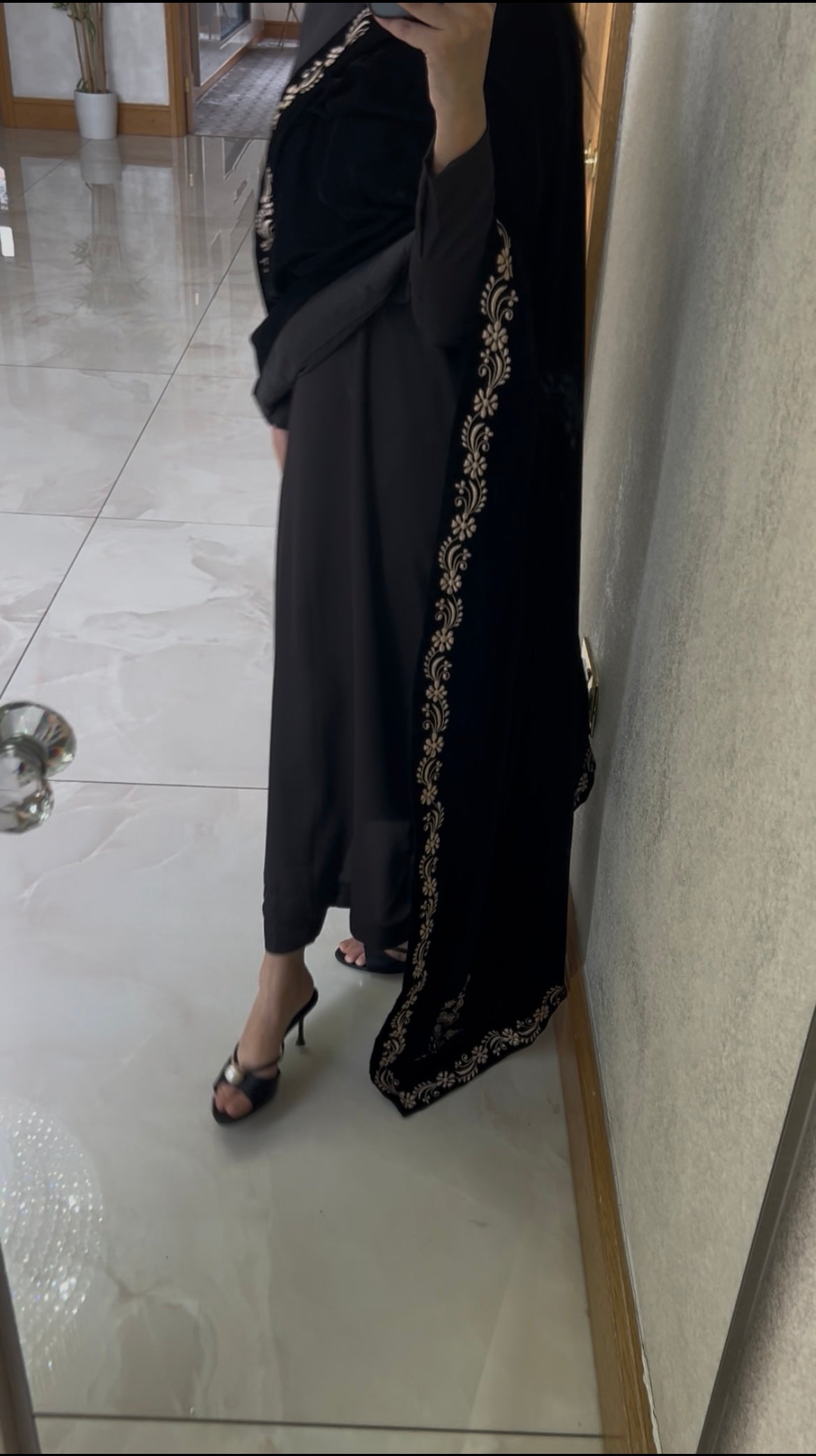 LUXE NOIR